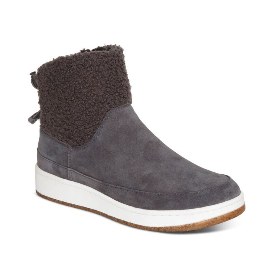 Aetrex Winnie Boot Casuals