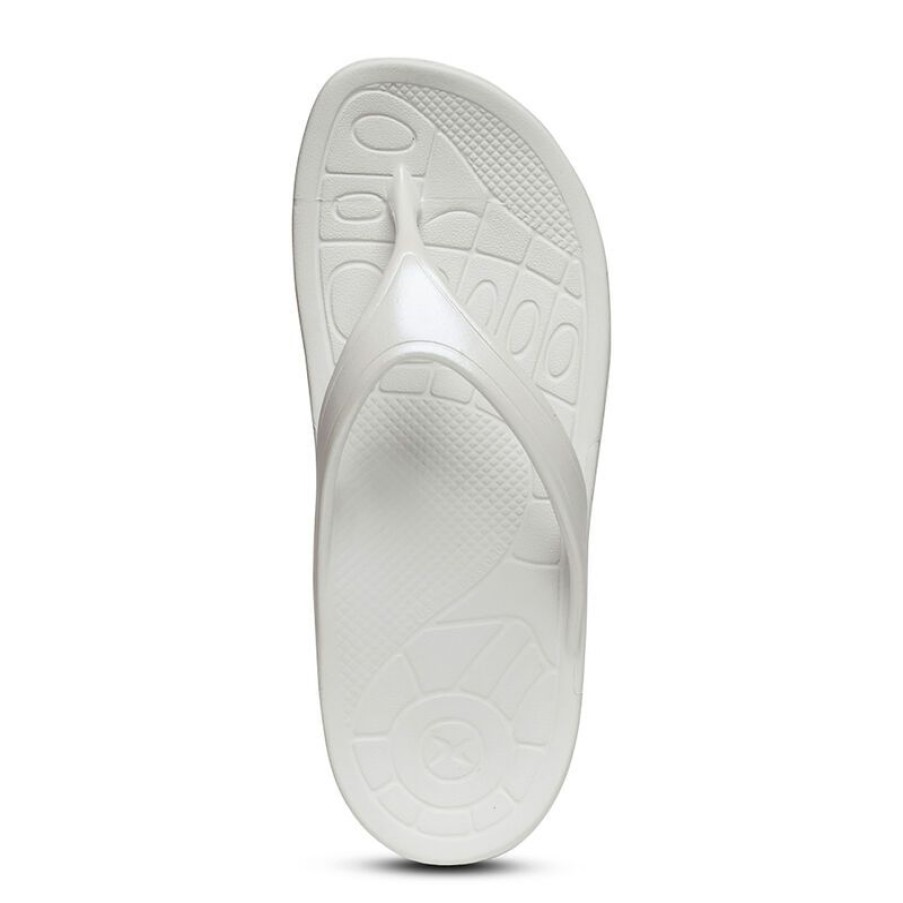 Aetrex Fiji Orthotic Flips - Women Sandals