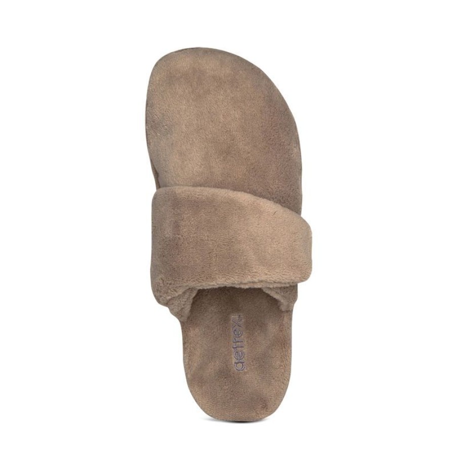 Aetrex Mandy Closed Toe Slipper Slippers