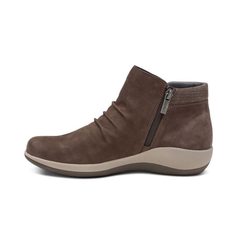 Aetrex Luna Ankle Boot Casuals